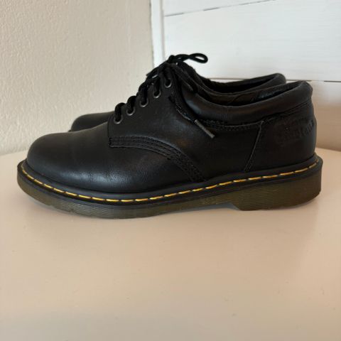 Dr Martens 41