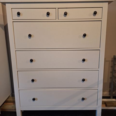 Hemnes kommode fra IKEA, 6 skuffer