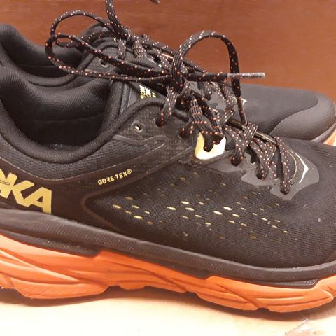 Hoka challenger atr 6 gtx gore tex str 42  2/3.