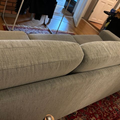 Moderne grå sofa