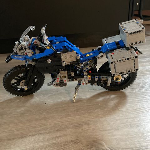 Lego Technic 42063