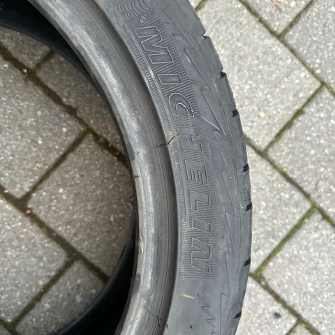 Vinterdekk Michelin 225/45 R 17