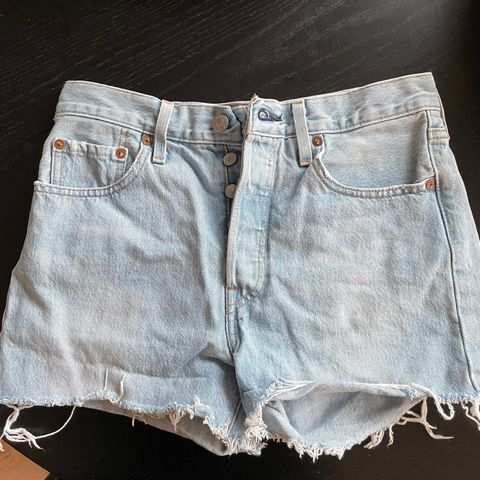 Levis shorts 501