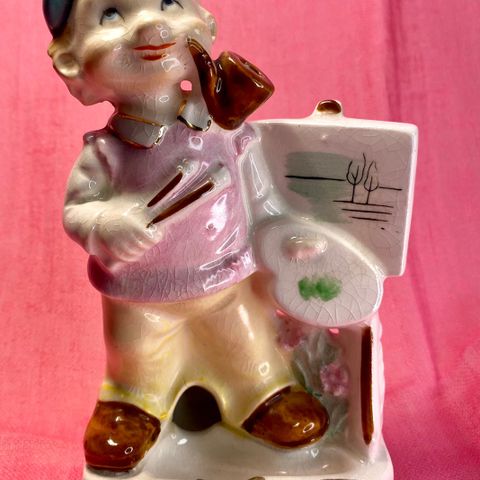 Vintage Japansk figurine: Kunstnar med pipe og staffeli. 50-60 tal.