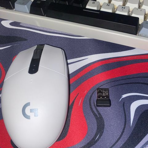 Logitech G 305 selges billig !!!!!