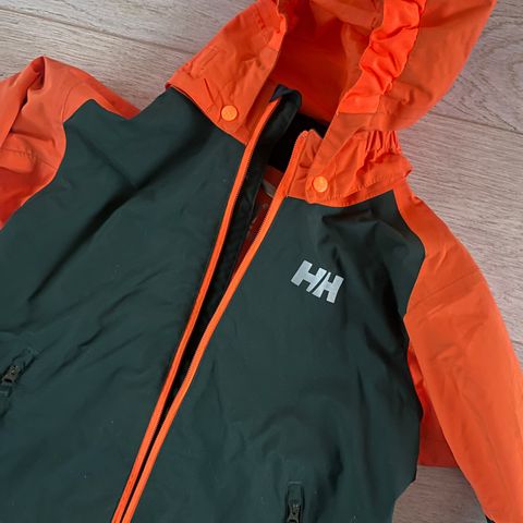 Helly Hansen jakke barn - str. 134.