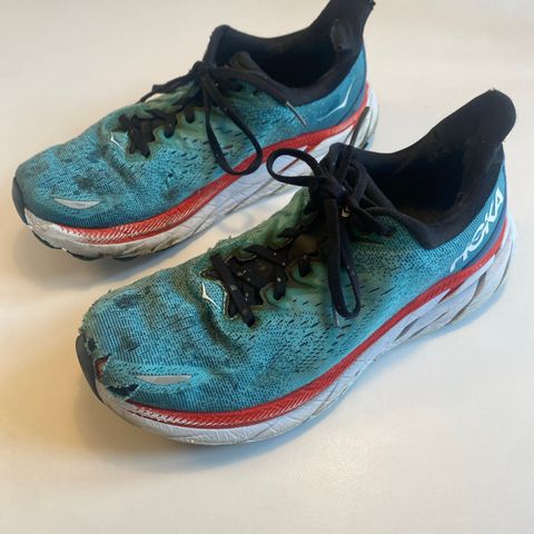 Hoka Clifton 8 Wide. Str 40 2/3