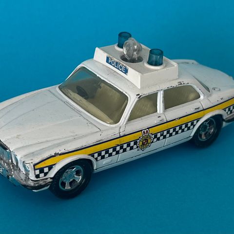 Vintage Matchbox Super Kings K-66 Jaguar XJ12 County Police Car fra 1978