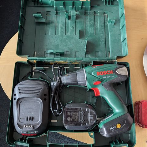 Bosch 14.4v drill