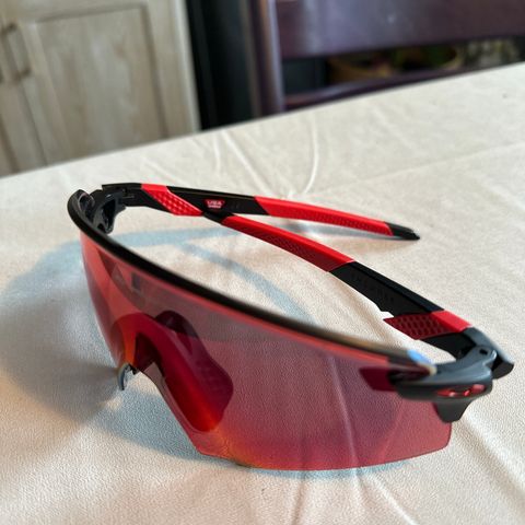 Oakley Encoder