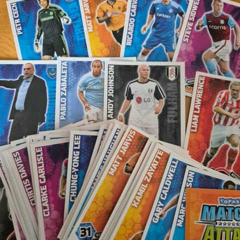 40 ulike match attax kort