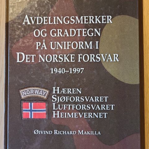 Avdelingsmerker og gradtegn på uniform i Det Norske Forsvar 1940-1997