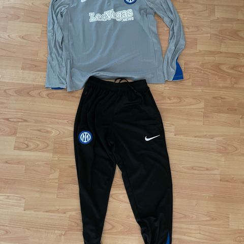 Inter tracksuit