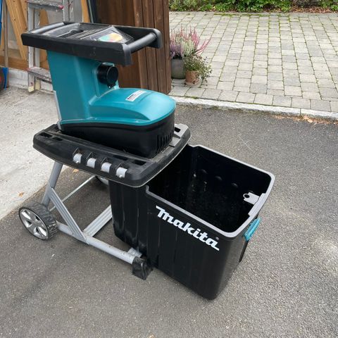 Makita UD2500 kvistkutter