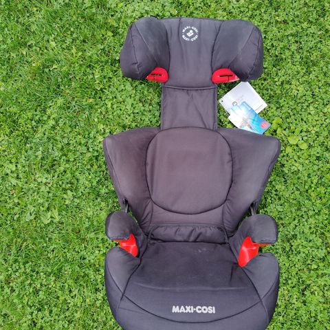 Maxi Cosi ECE R44 15-36kg m/Isofix