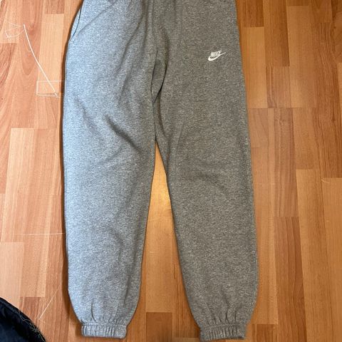 Nike joggebukse