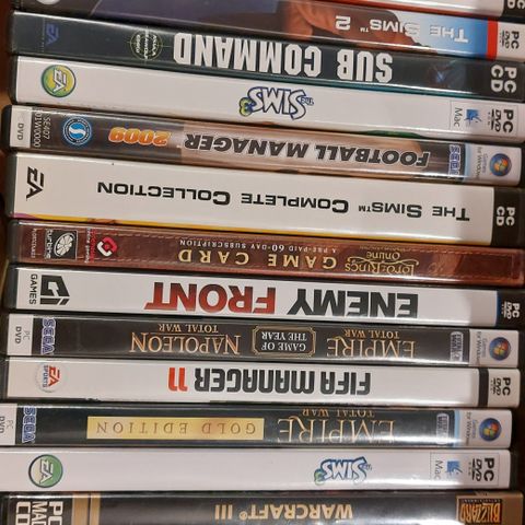 25 kr pr spill, PS2, 3, 4, Wii, Xbox360 og PC spill