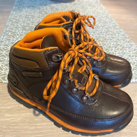 Pent brukte skinnsko fra Timberland str 32