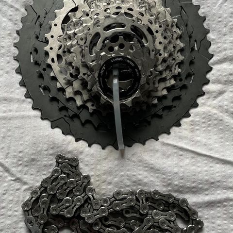 SHIMANO XT CS-M8000 11-DELT KASSETT med kjede (pris inkl. frakt)