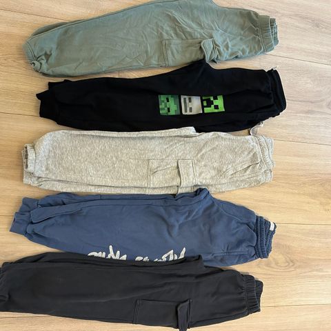 5 stk joggebukser i str 146/152 fra H&M/Zara