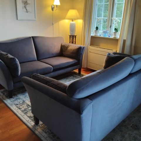 Veldig lite brukt 2 x  3 setere sofaer