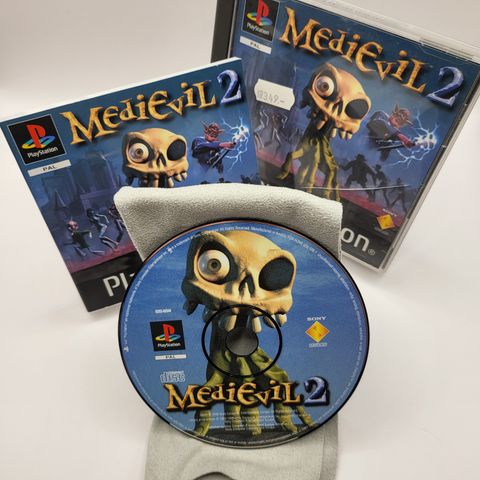 PS1 - MEDIEVIL 2 - CIB + MINT