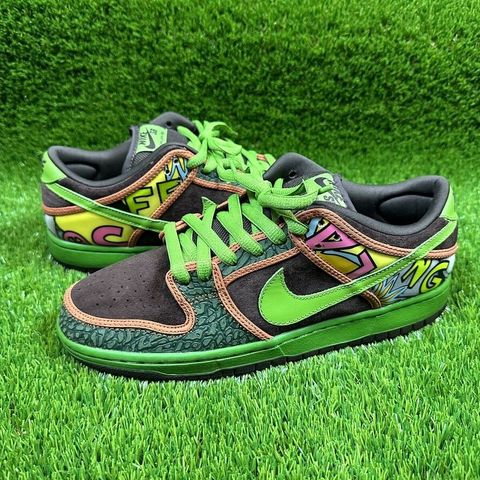 Ønsker å kjøpe SB Dunk Low De La Soul 40-47