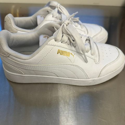 Puma sneakers