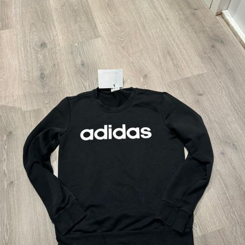 Adidas genser str s