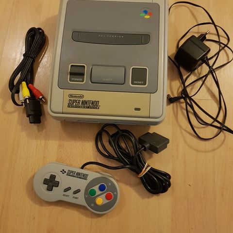 Super Nintendo / SNES