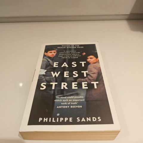 East West Street. Philippe Sands