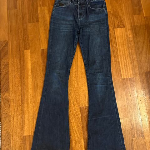 Lois blå jeans str 27/32