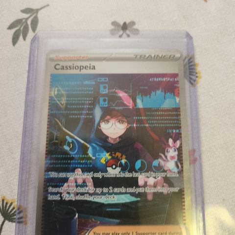 Cassiopeia pokémon kort fra shrouded fable PSA 10