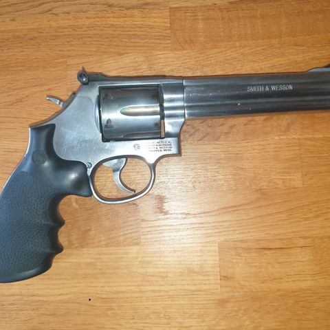 Smith and wesson 686 357 magnum