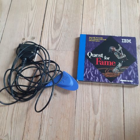 QUEST FOR FAME. PC SPILL FRA 1992-95 MED ELEKTRONISK PLEKTER.