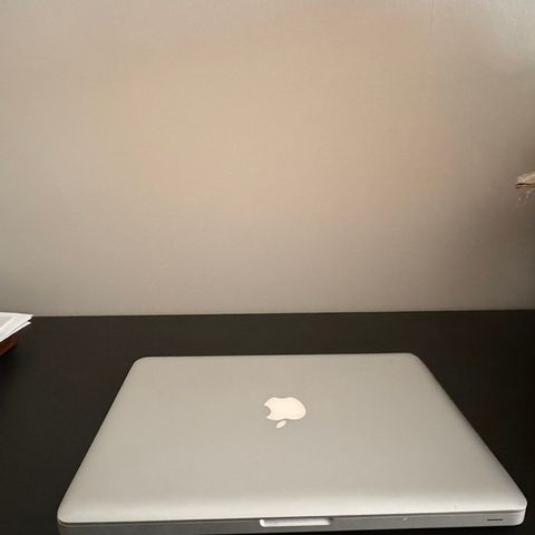 Macbook pro 13 inch mid 2009