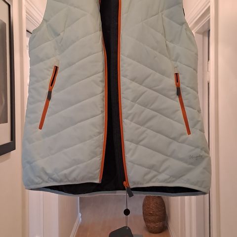 Bergans, ny vest