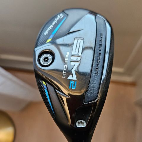 Taylormade Sim 2 Rescue Hybrid 4 - 22 grader