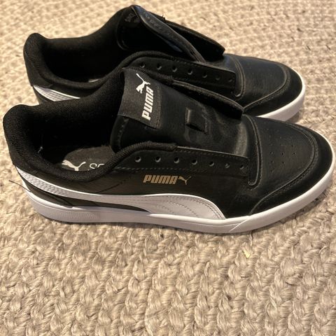 Puma sko str 39