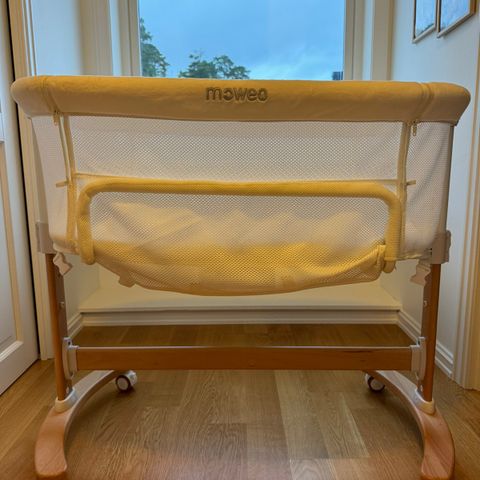 Moweo Bedside Crib Tre, Hvit