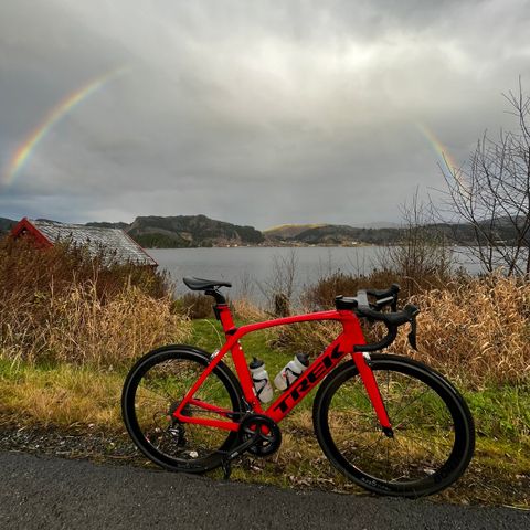 Trek Madone 9.2 - str 58