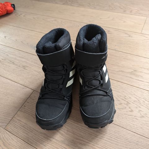 Adidas terrex vintersko 37 1/2