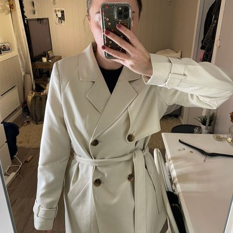 Trendy trenchcoat