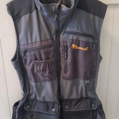 Pinewood vest (hundevest), str. S