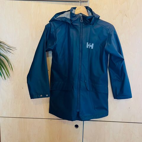 Pent brukt Helly Hansen regnjakke str.10år/140