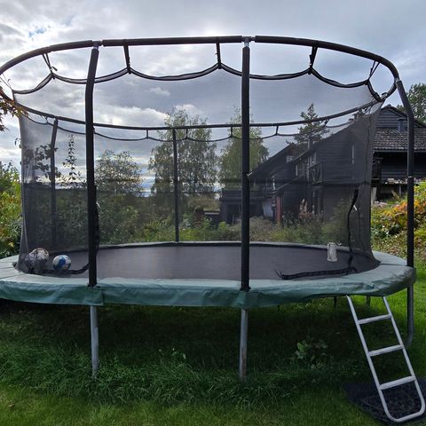 Jumpking trampoline 3,7 m x 4,9 m Oval Combo - Grønn