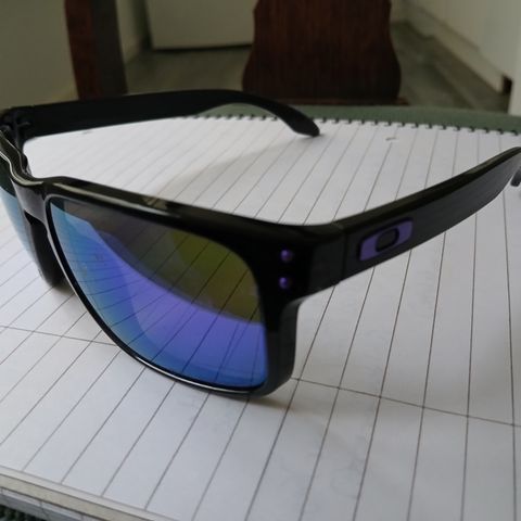 Oakley solbriller