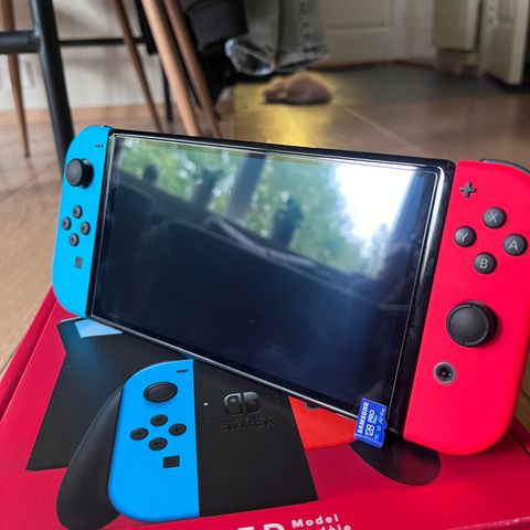 NINTENDO SWITCH OLED som NY