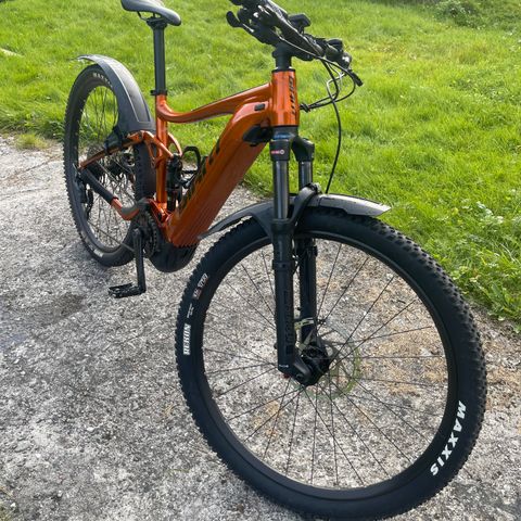 Giant 22 Stance E+ 2 29er M Yamaha Sport Motor - 500Wh