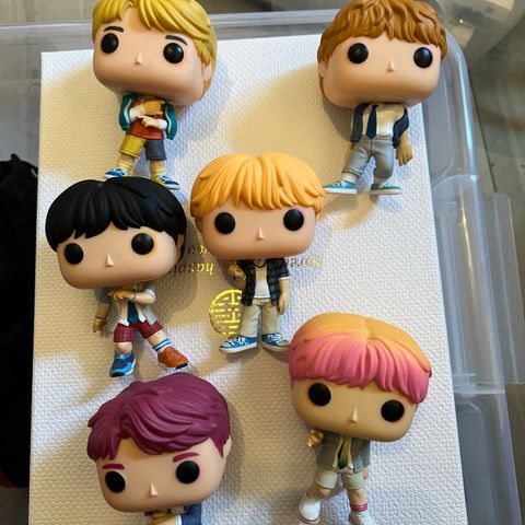 BTS funko pop samlefigurer